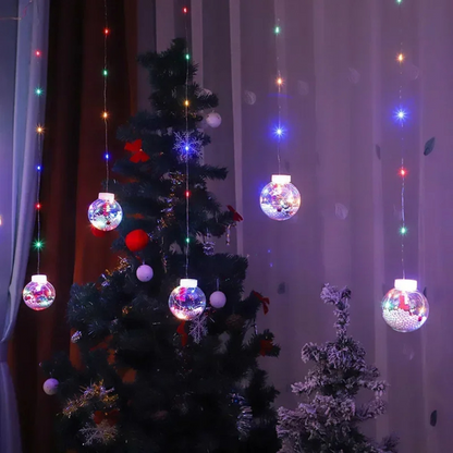 CORTINA DE LUCES CON ESFERAS NAVIDEÑAS | 3 MTS